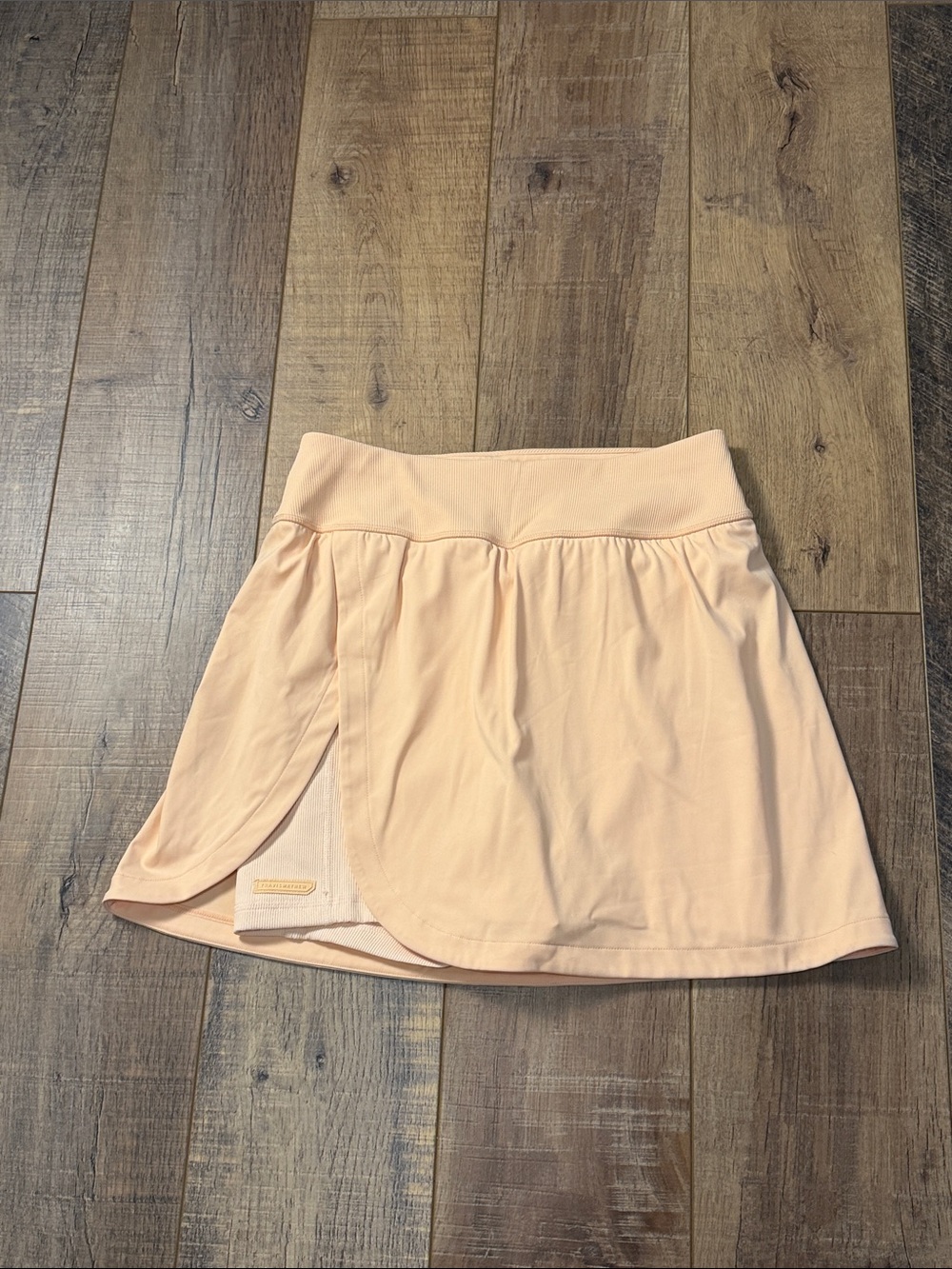 TravisMathew Secret Plans MoveKnit Skort Peach Golf Tennis 1LE057 Medium NWT